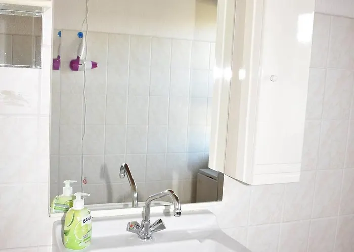 Monteurwohnung Max 2 Personen *