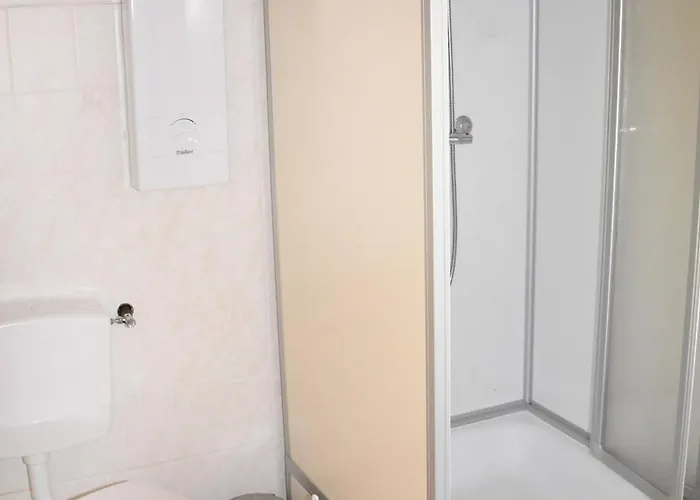 Apartman Monteurwohnung Max 2 Personen *